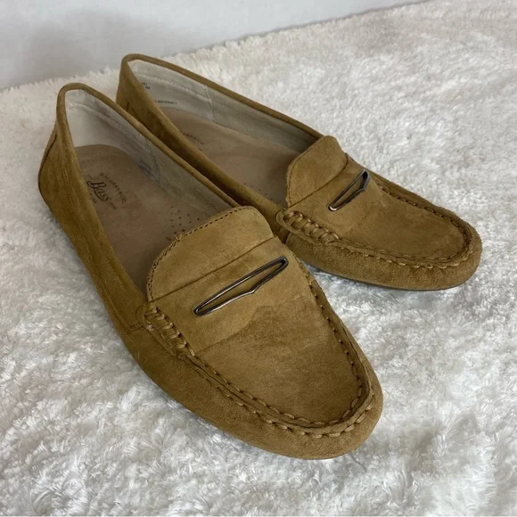 G.H. Bass & Co. | Shoes | Gh Bass Blair Tan Camel Soft Suede  display picture 2